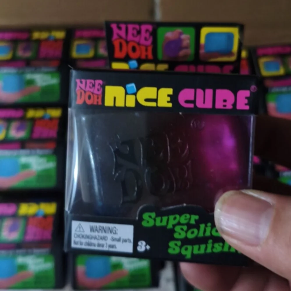 NEEDOH Cubo Arco-Íris Squishy, - Fidget Cube Original avaliação e preço